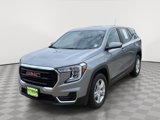 Used 2024 GMC Terrain SLE image 4