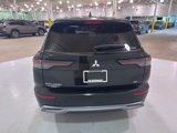 New 2025 Mitsubishi Outlander SE image 4