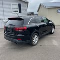 Used 2020 Kia Sorento LX image 2