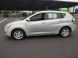 Used 2009 Pontiac Vibe w/ Preferred Package image 2
