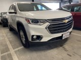 Used 2021 Chevrolet Traverse LT image 3