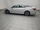 Used 2023 Nissan Altima 2.5 SV image 3