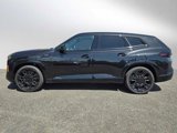 New 2025 BMW XM image 2