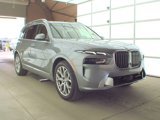 Used 2025 BMW X7 xDrive40i image 2