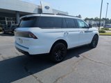 New 2025 Lincoln Navigator Reserve w/ Jet Appearance Package image 3