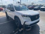 New 2025 Honda Pilot TrailSport image 3