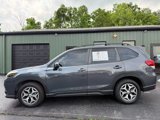 Used 2023 Subaru Forester Premium image 3