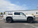 New 2025 Nissan Frontier PRO-4X w/ Pro Convenience Package image 2