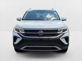 Used 2024 Volkswagen Taos SEL image 2