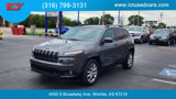 Used 2018 Jeep Cherokee Latitude image 3