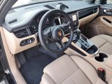 Used 2025 Porsche Macan image 4