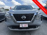 Used 2021 Nissan Rogue SL image 2