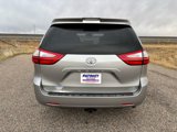Used 2018 Toyota Sienna LE image 4