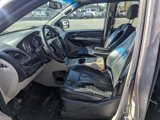 Used 2017 Dodge Grand Caravan SXT image 2