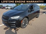 New 2026 Chrysler Pacifica Limited w/ S Appearance Package image 5
