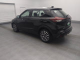 Used 2022 Nissan Kicks SV image 3