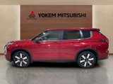 New 2025 Mitsubishi Outlander SE image 2