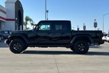 New 2025 Jeep Gladiator Sport image 3