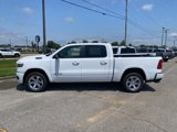 New 2025 RAM 1500 4x4 Crew Cab image 3