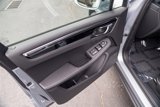 Certified 2025 Porsche Macan image 6