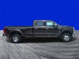New 2025 Ford F350 4x4 Crew Cab DRW Super Duty image 2