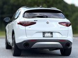Used 2022 Alfa Romeo Stelvio Ti image 4