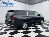 New 2025 Chevrolet Suburban LT image 5