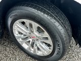 Used 2022 GMC Yukon SLT w/ SLT Luxury Package image 4
