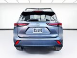 Used 2024 Toyota Highlander LE image 5