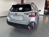 Used 2020 Subaru Outback Premium image 4