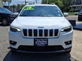 Used 2019 Jeep Cherokee Limited w/ Technology Group image 2