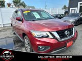 Used 2017 Nissan Pathfinder SV image 2