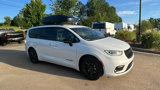 New 2025 Chrysler Pacifica Select image 5
