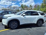 New 2025 Nissan Pathfinder SL w/ SL Premium Package image 2