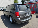 Used 2016 Dodge Grand Caravan SXT image 5