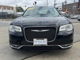 Used 2019 Chrysler 300 Limited image 2