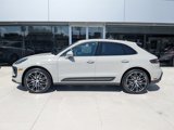 New 2026 Porsche Macan image 2