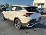 Used 2024 Kia Sportage EX image 3