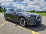 New 2024 BMW i5 eDrive40i w/ M Sport Package image 3