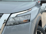 New 2025 Nissan Pathfinder Platinum image 4