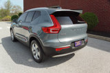 Used 2021 Volvo XC40 T5 Momentum image 6