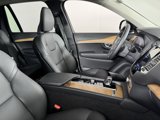 Certified 2024 Volvo XC90 B5 Plus image 2