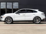 Certified 2025 Porsche Cayenne Coupe image 2