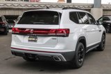 New 2025 Volkswagen Atlas Peak Edition SE image 6