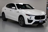 Used 2023 Maserati Levante Modena image 2
