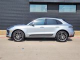 Certified 2024 Porsche Macan image 2