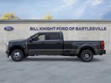 New 2025 Ford F350 4x4 Crew Cab DRW Super Duty image 4