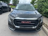 Used 2024 GMC Terrain SLE image 2