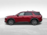 New 2025 Nissan Pathfinder SL w/ SL Premium Package image 2