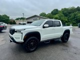 Used 2024 Nissan Frontier PRO-4X w/ Off-Road Protection Package image 2